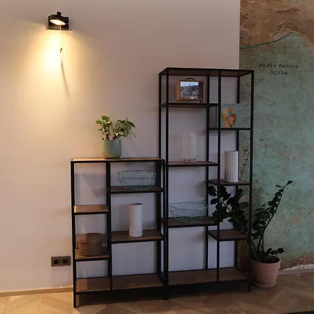 C7 Vsehrdovo Namesti 9 Apartment Chrudim
